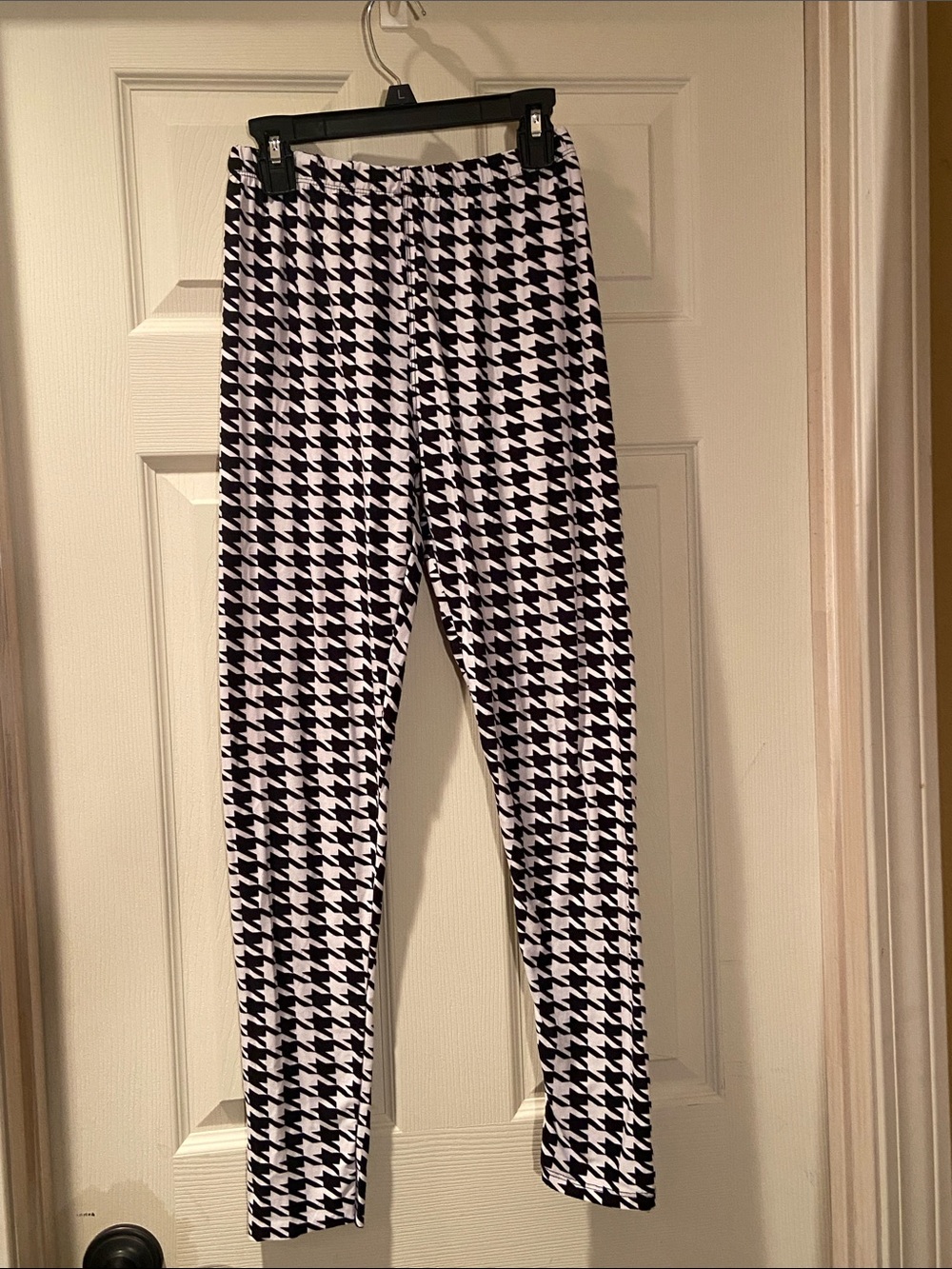 Classic Houndstooth Skinny Pants - Black & White